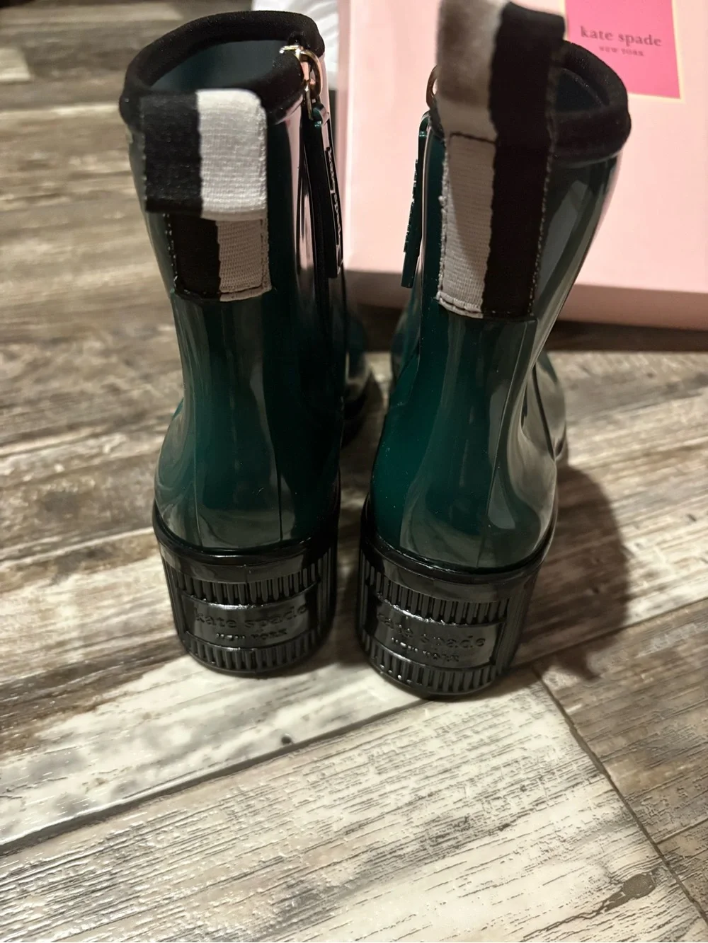 Kate Spade New York Puddle Vinyl Zip Rain Booties